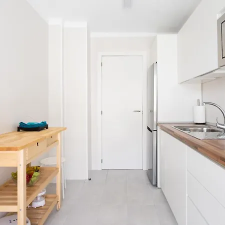 Home2book Paradise Cristianos, Pool & Wifi Appartamento